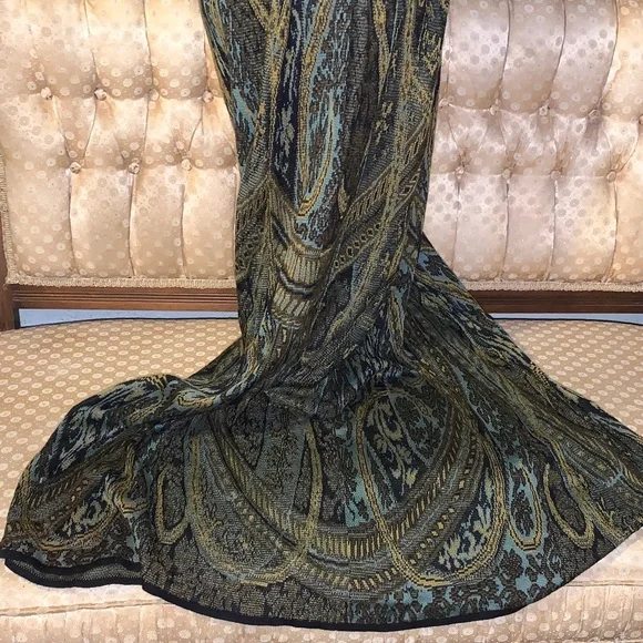 Peruvian Connection Green and Gold Maxi Dress - Picture 8 of 16